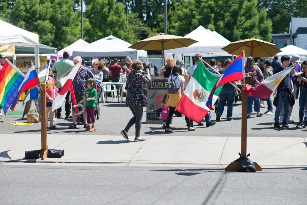 Lents International Farmers Market