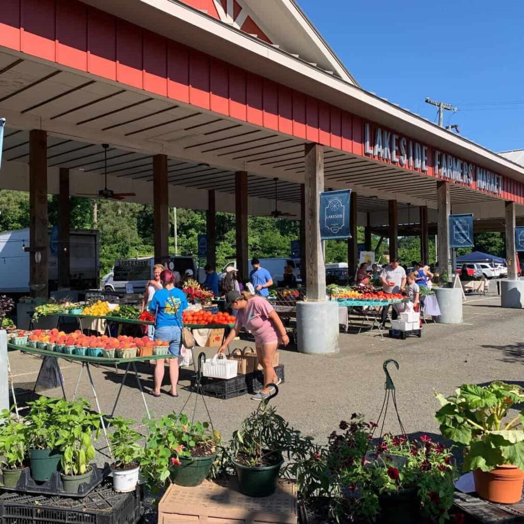 Lakeside Farmers Market