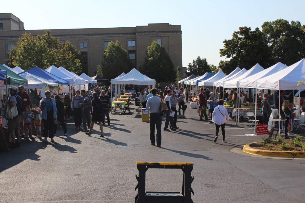 Monroe Street Farmers Market